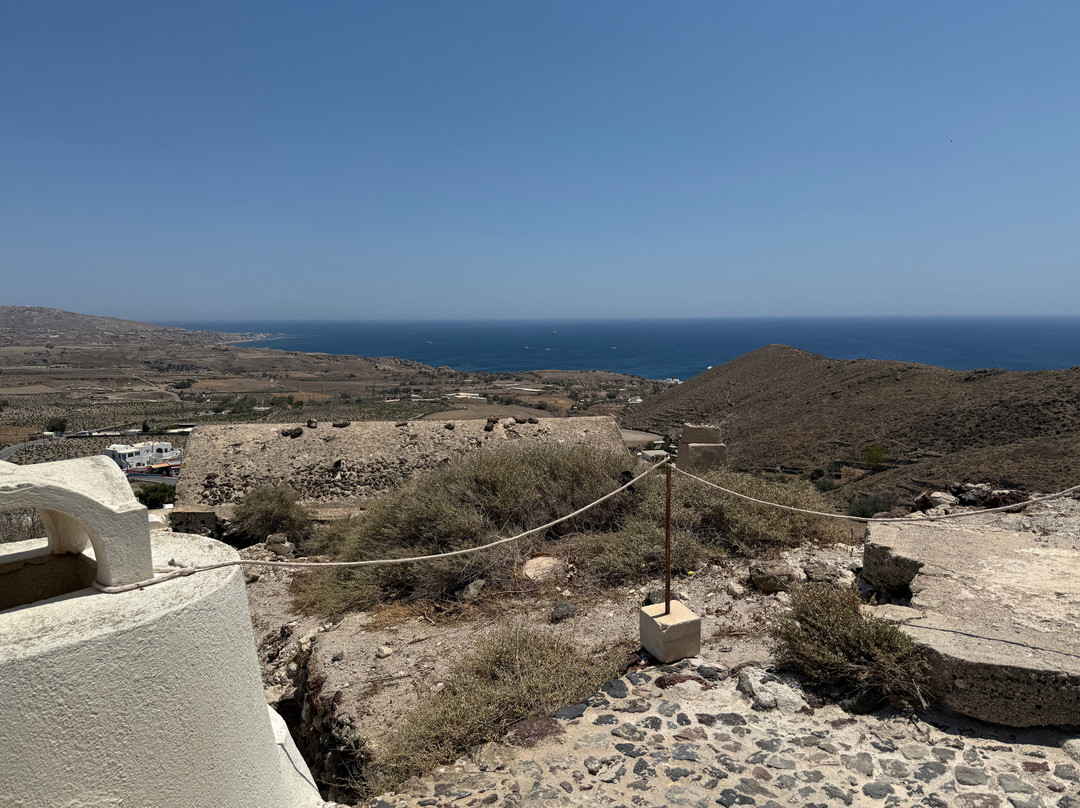 Venetian Castle of Santorini-阿克罗蒂里必去景点