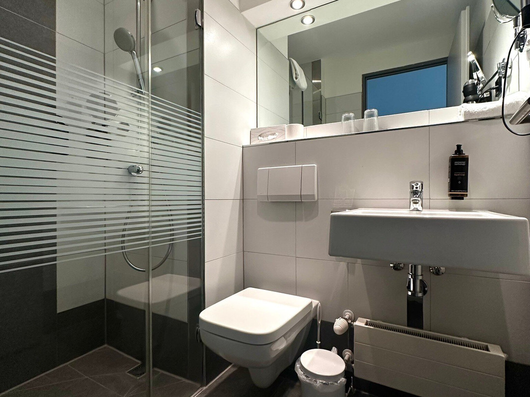 斯图加特格林根美居酒店主图