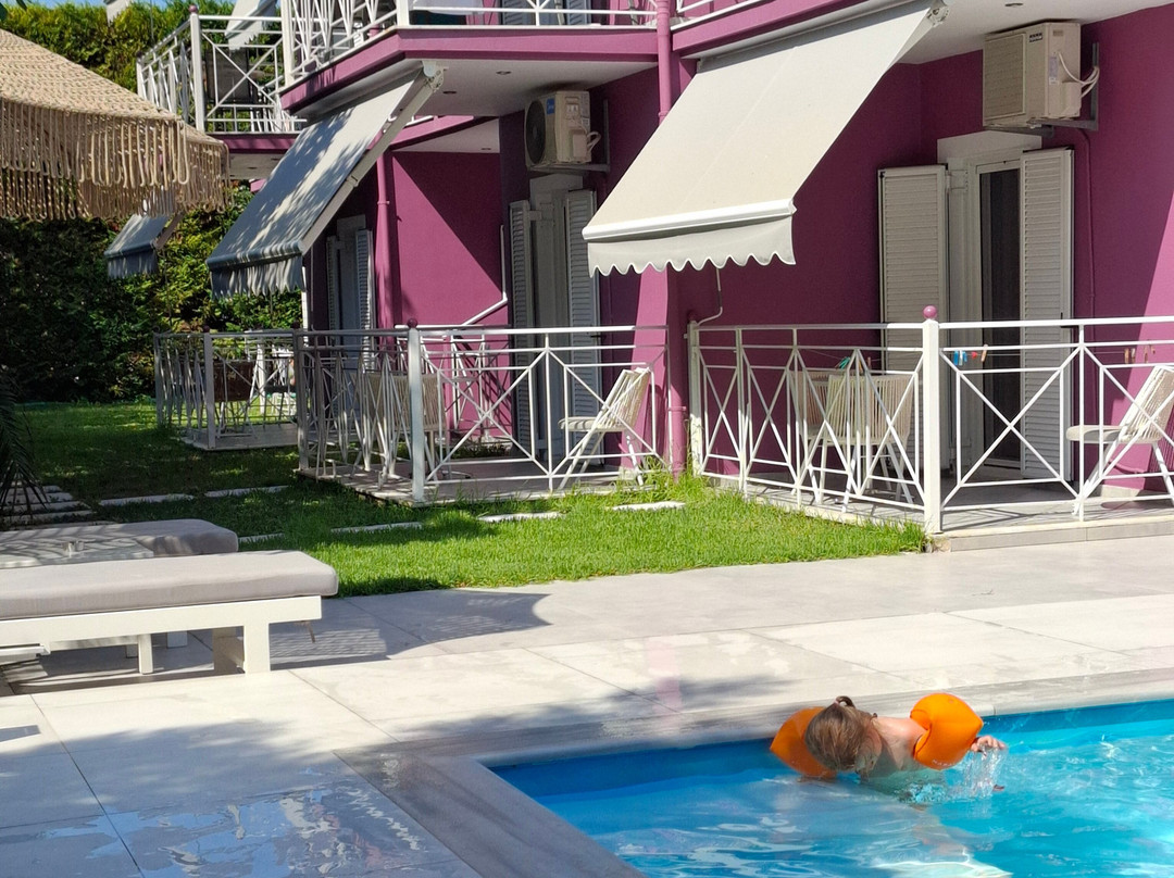 Ideal Boutique Hotel - Ideal House主图