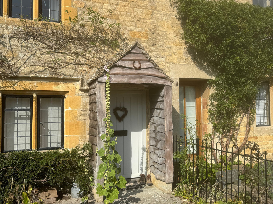 Hidden Cotswold Tours-Milton-under-Wychwood必去景点