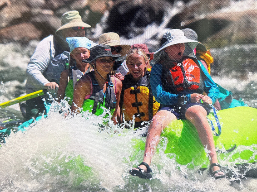 Pro Rafting Tours-普若佛必去景点