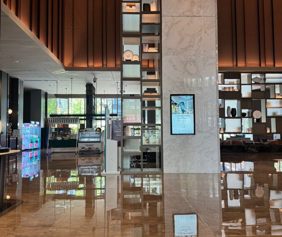 青岛金水皇冠假日酒店主图