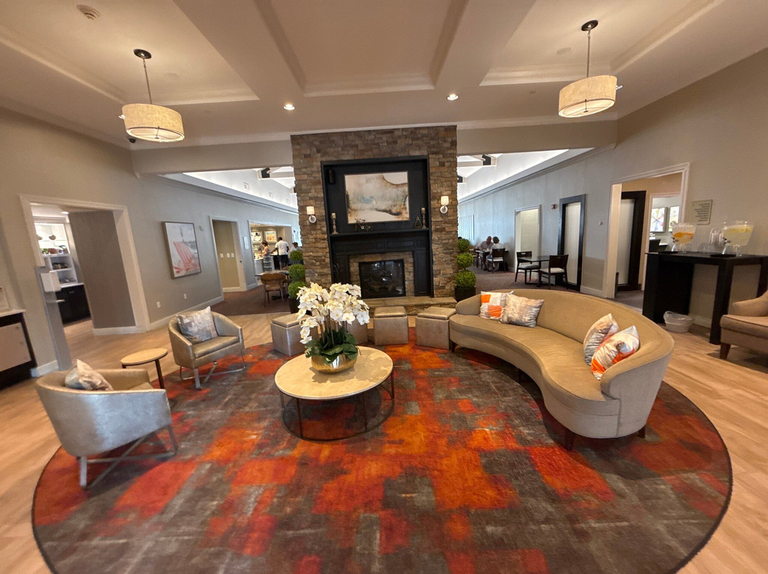 Homewood Suites by Hilton Long Island-Melville主图