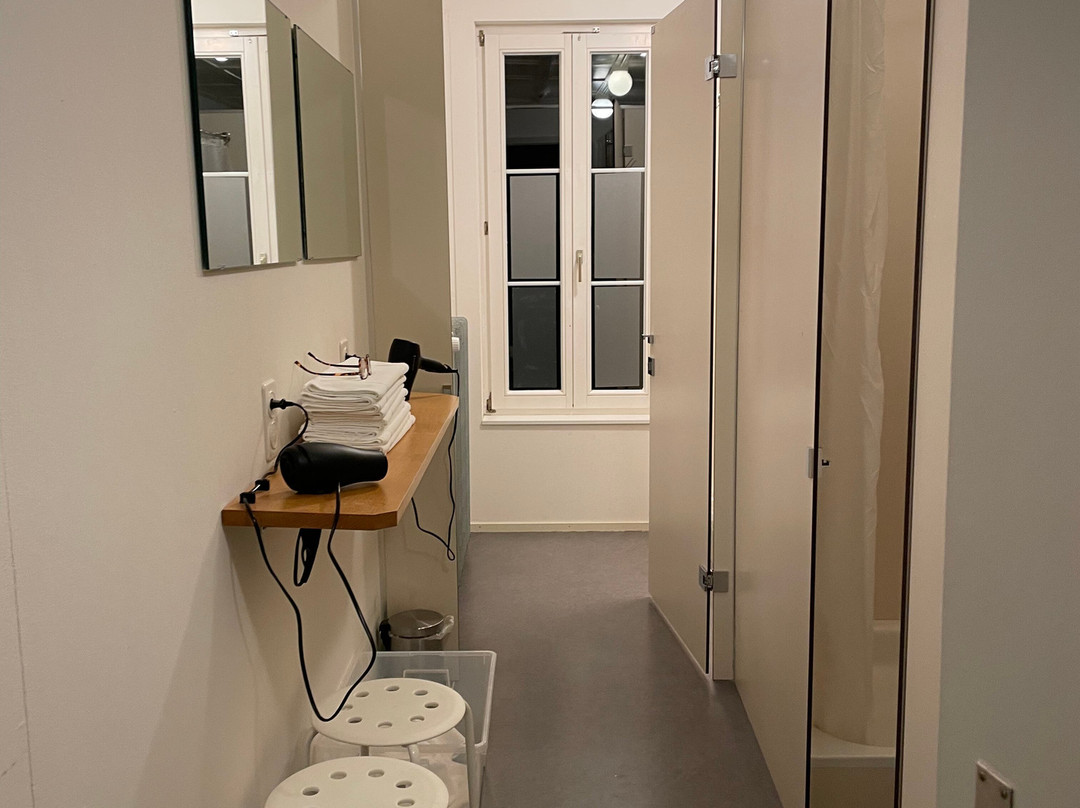 雷吉纳酒店主图