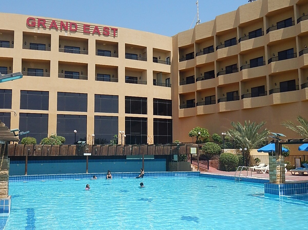 大东方水疗度假村酒店主图