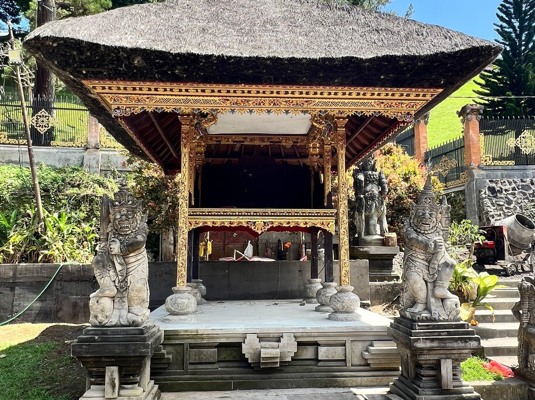 Pura Tirta Empul Segara Merta Sari-沙努尔必去景点