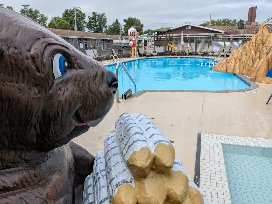 黑鹰汽车旅馆主图