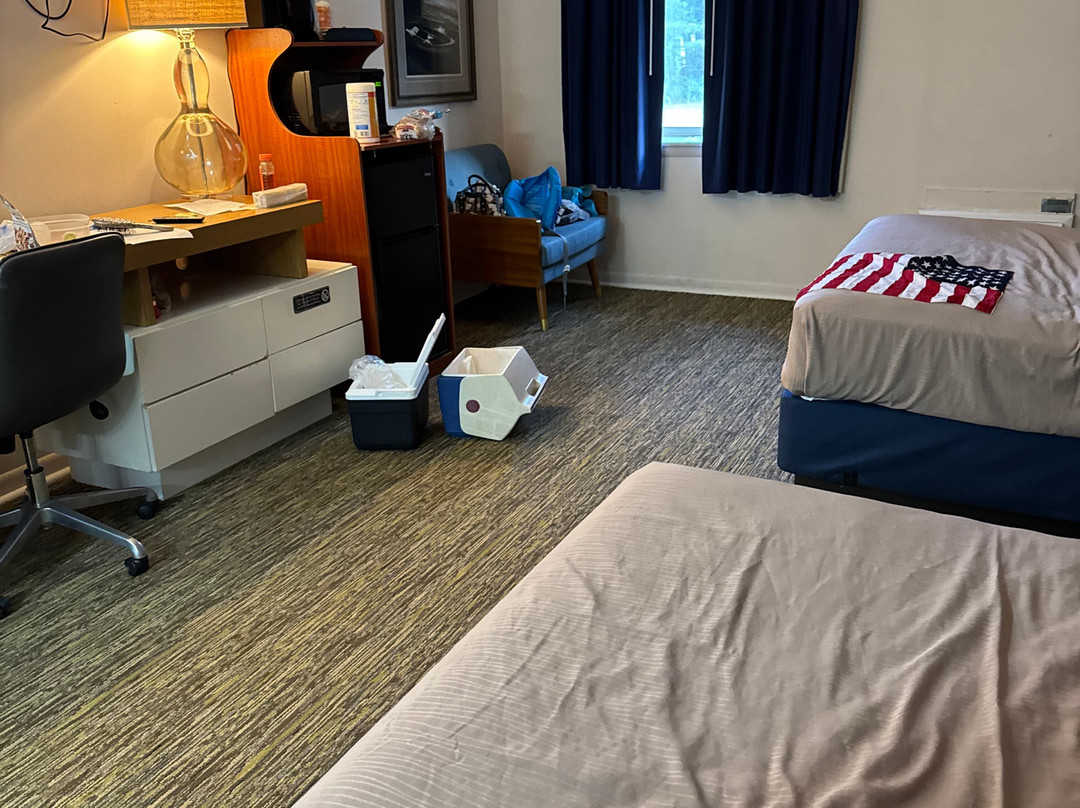 Camp Inn Lodge主图