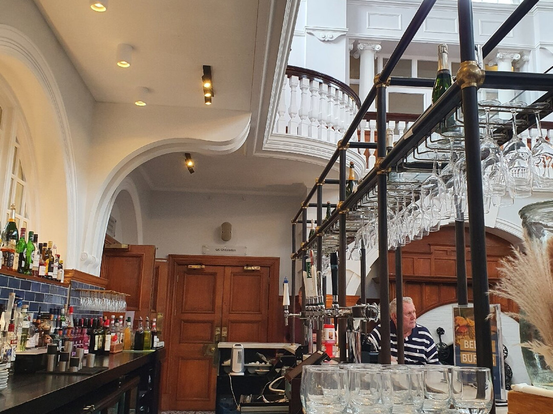 Chilworth Manor Hotel Spa-Chilworth必去景点