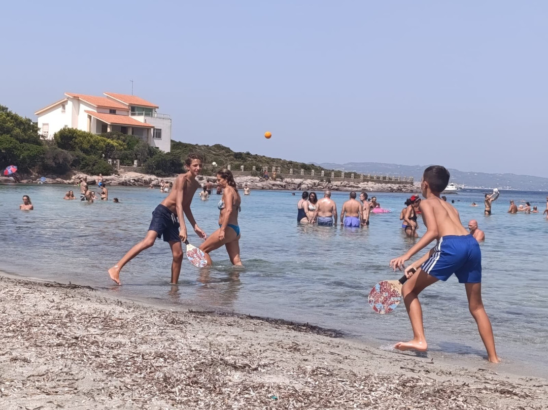 Sotto Torre Beach-Calasetta必去景点