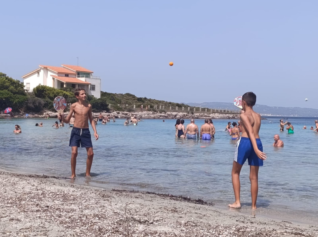 Sotto Torre Beach-Calasetta必去景点