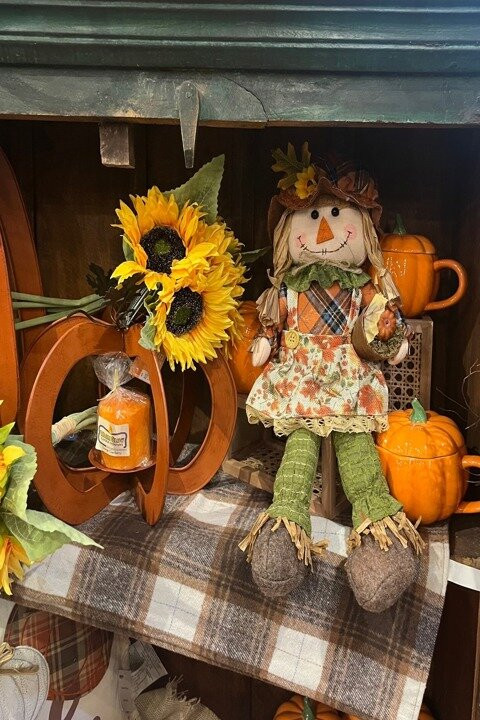 Warm Glow Candle Outlet-Centerville必去景点