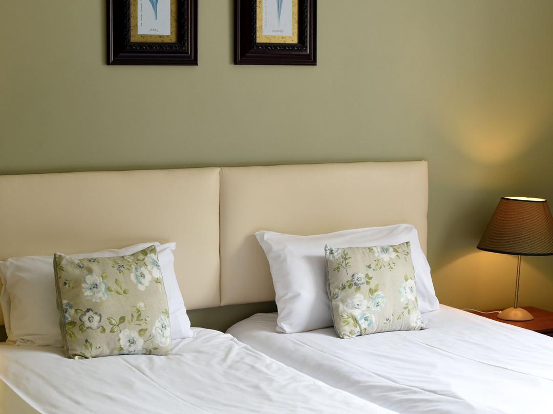 当杰名酒店主图