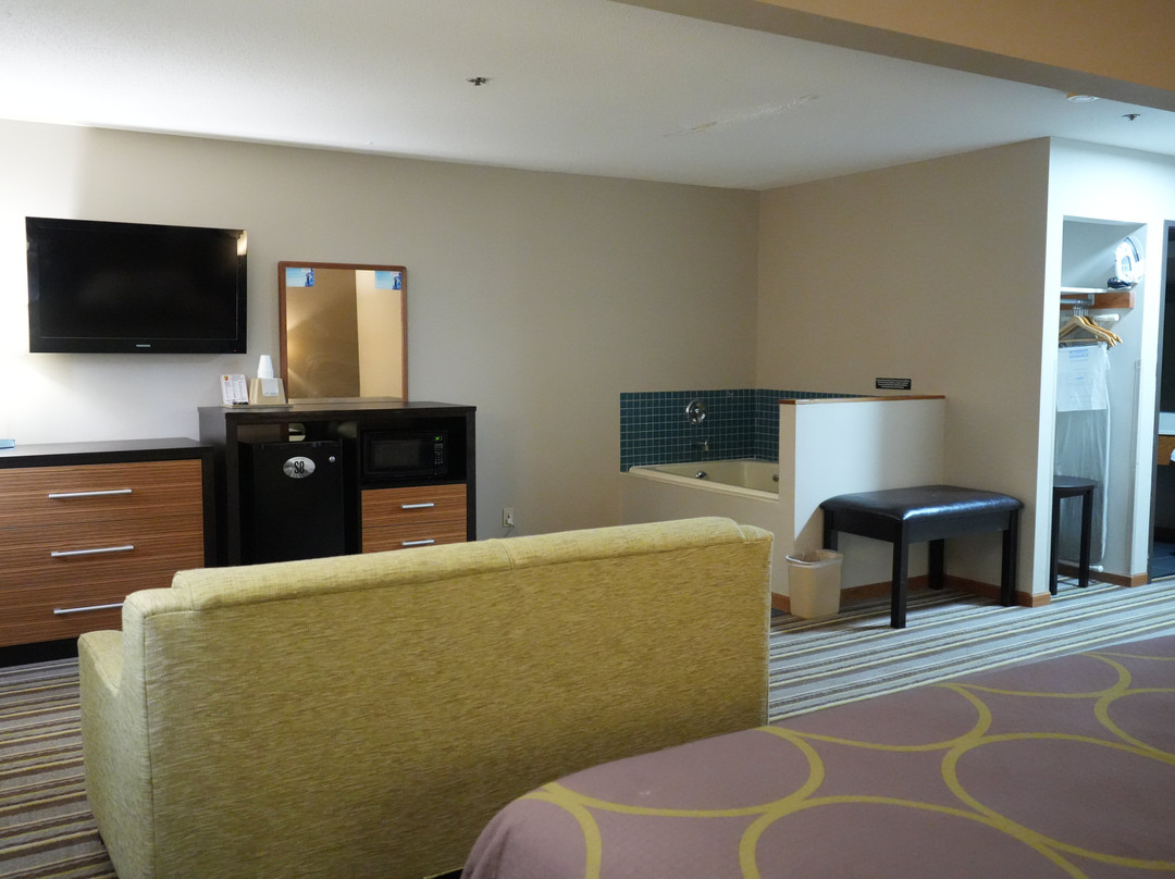 Watseka 24 Inn & Suites主图