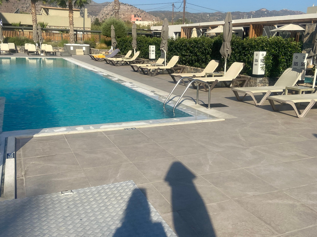 Petousis Hotel & Suites主图