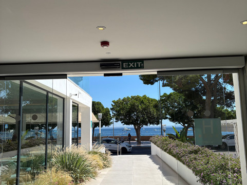 热带海滩住宿主图