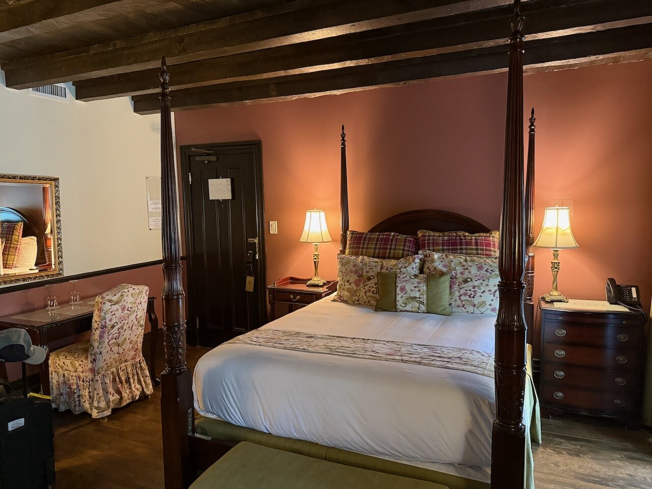 勒克罗斯圣路易酒店-客卧