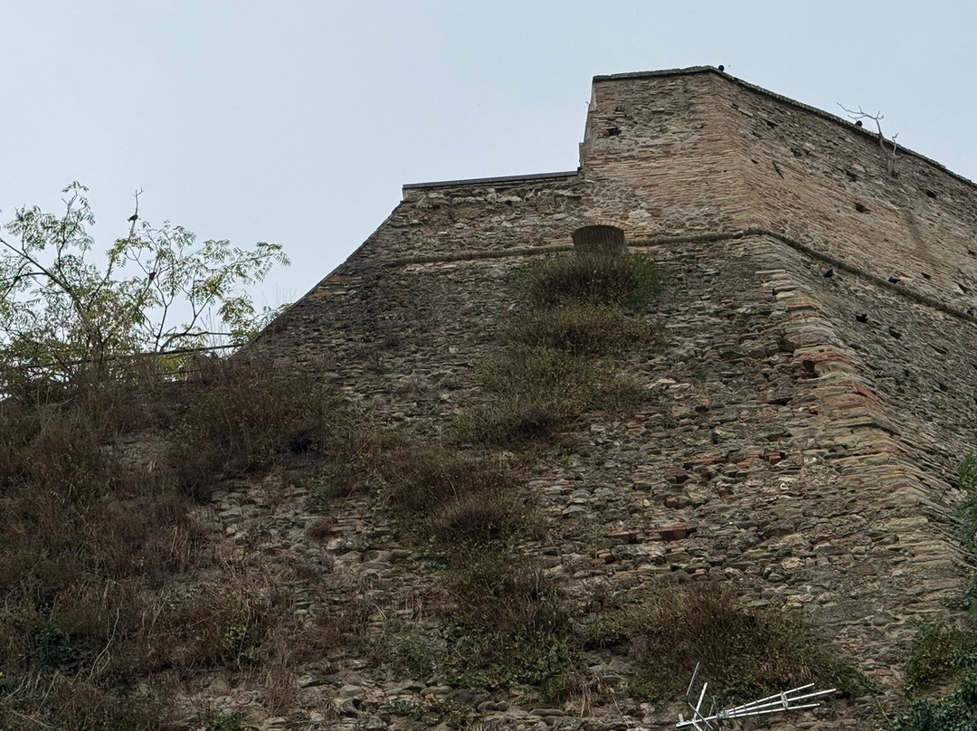 Castello di Predappio Alta-Predappio Alta必去景点