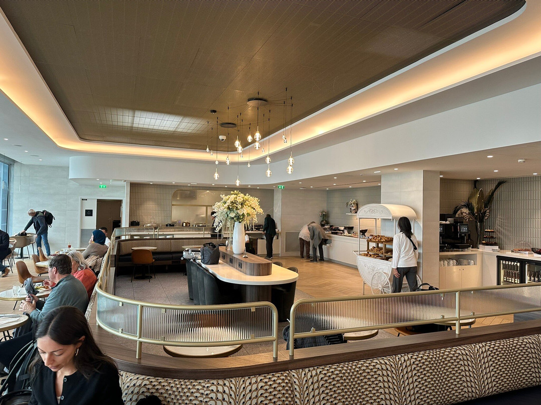Star Alliance Lounge Paris CDG