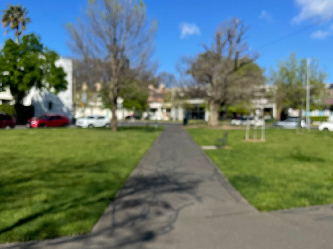 Murchison Square-Carlton必去景点