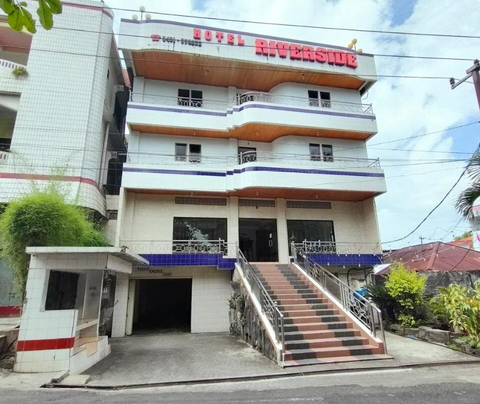 Hotel Riverside Manado