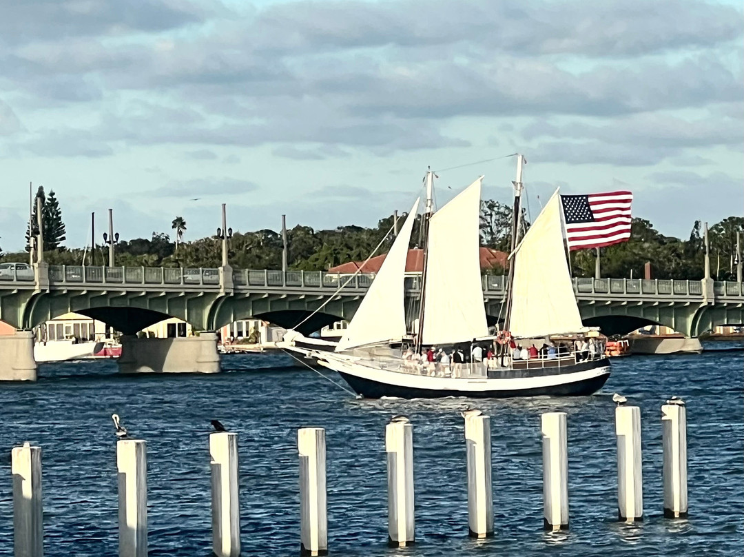 Bayfront Marin House主图