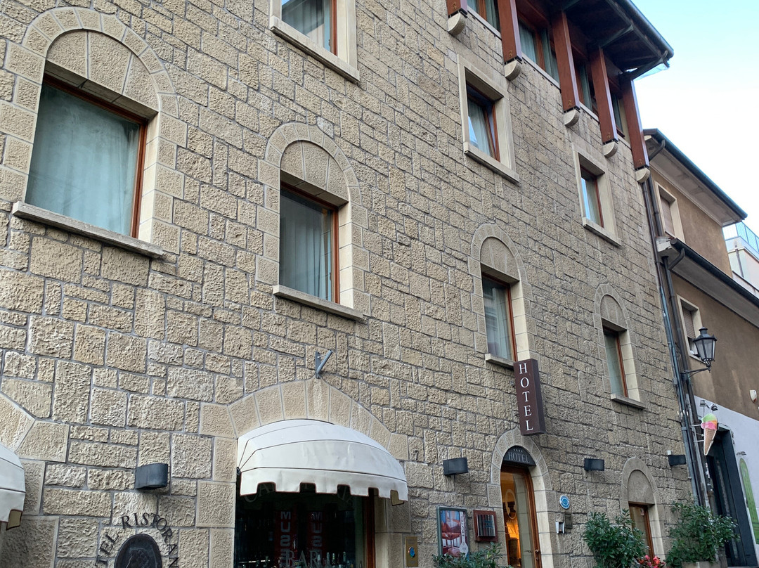 切萨雷酒店主图