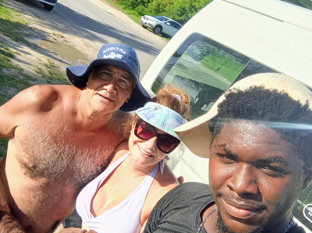 Sashton's Local Cuisine