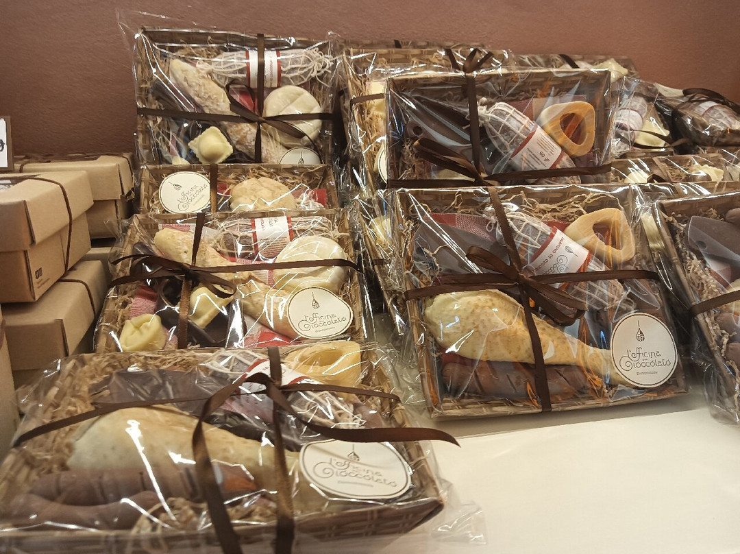 L'officina Del Cioccolato-多莫多索拉必去景点