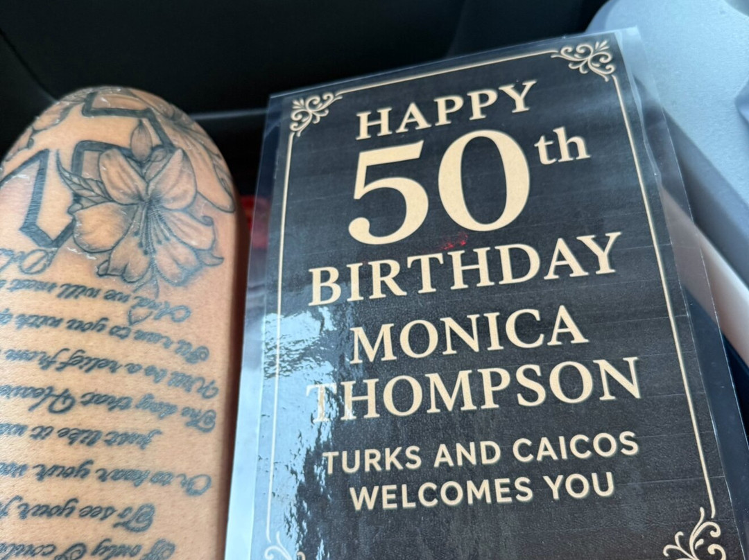 PAIG Luxury Transportation-普罗维登西亚莱斯必去景点