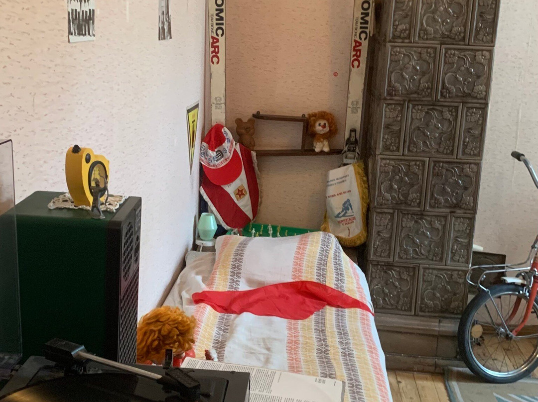 The Red Flat-索非亚必去景点