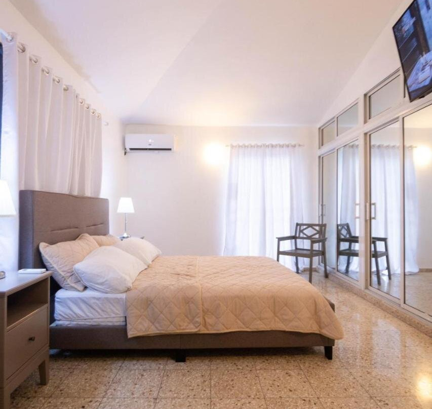 Caribbean Hotel Boutique