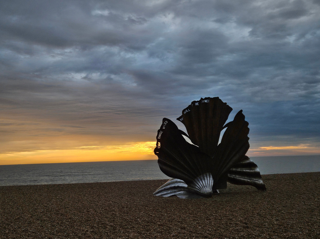 The Dolphin Inn主图