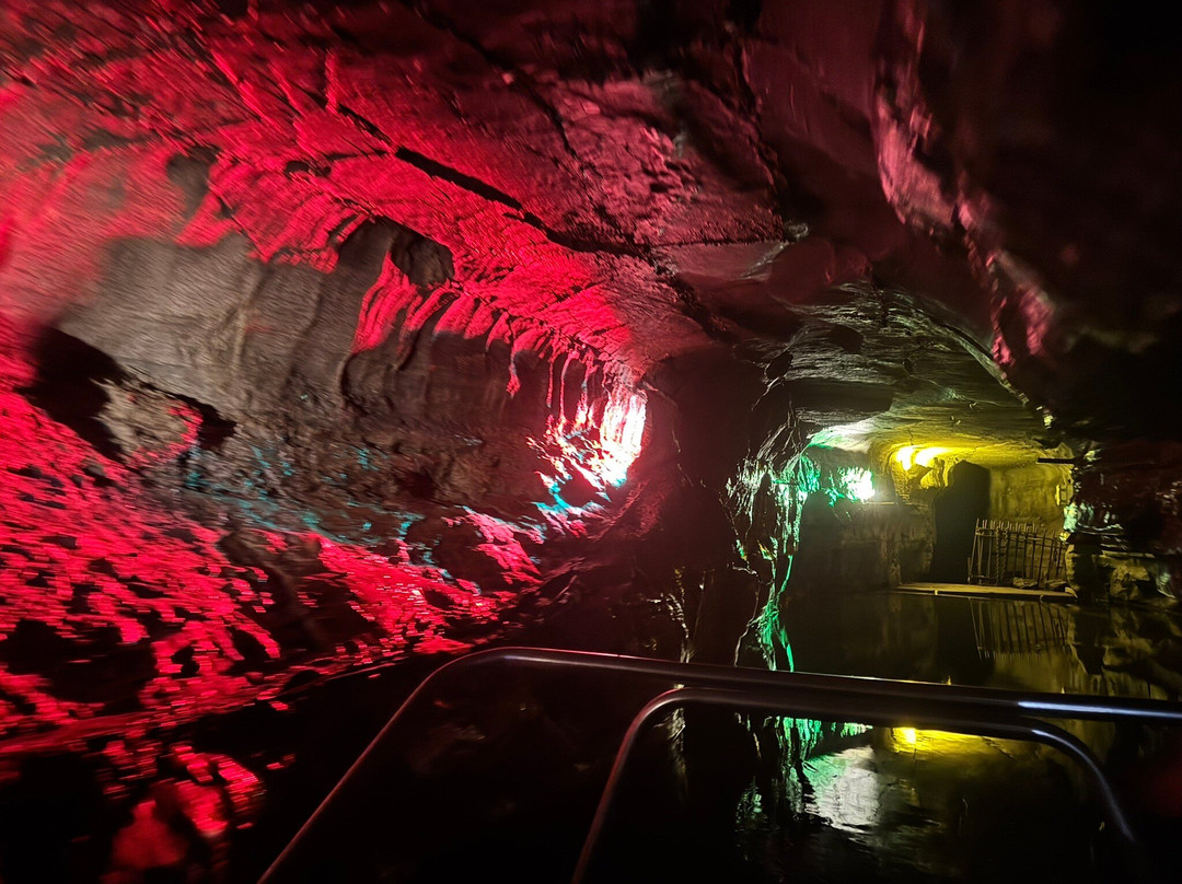 Howe Caverns-Howes Cave必去景点