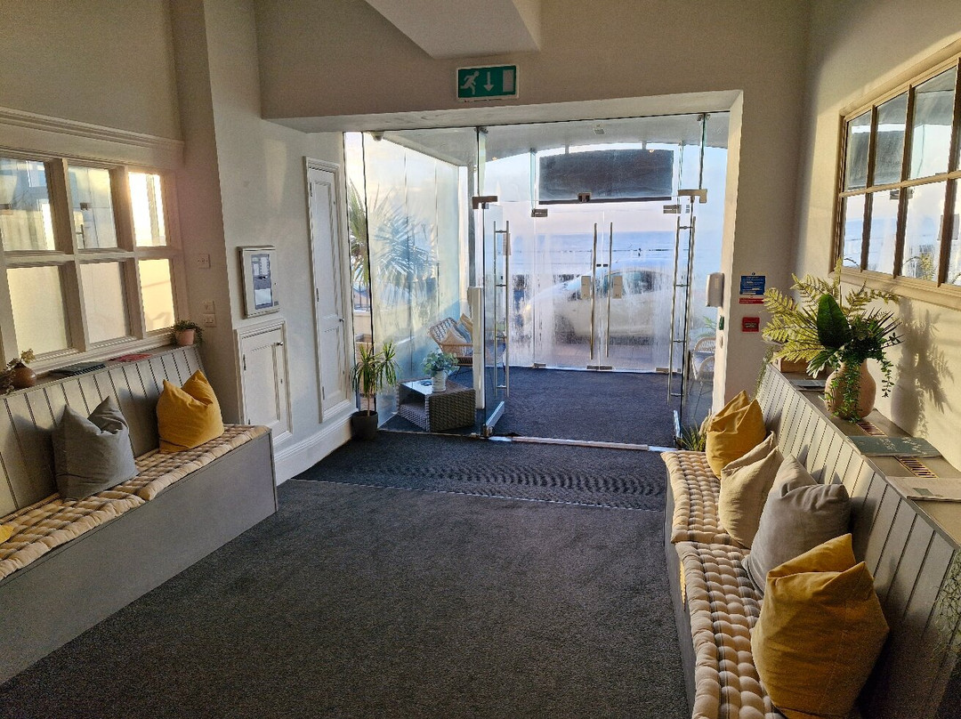 The Kingswood Hotel主图