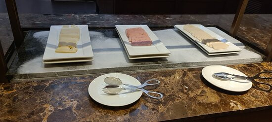 基纳巴卢凯悦丽晶酒店主图