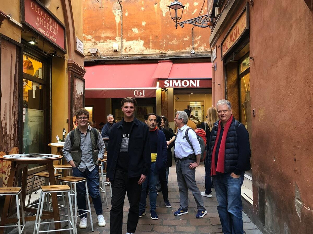 Academya Lingue-博洛尼亚必去景点