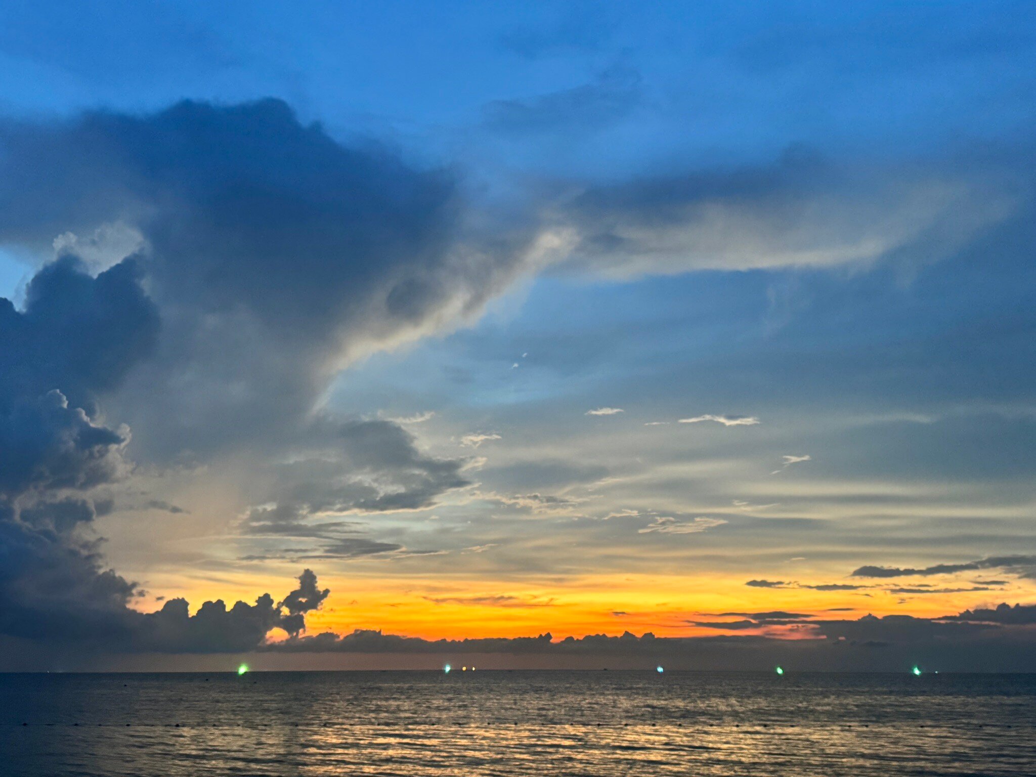 拉维曼温泉度假村-官方