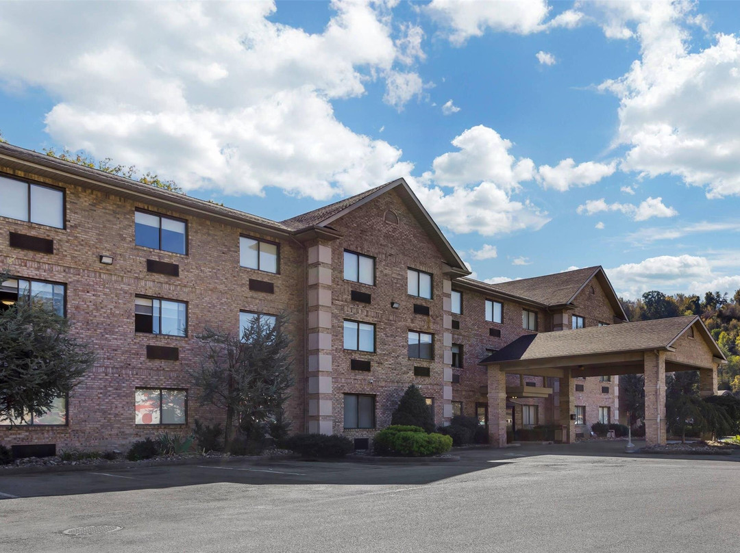 Lesage酒店住宿-Comfort Inn Huntington near University area