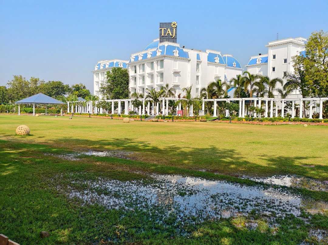 Taj Gandhinagar Resort & Spa主图