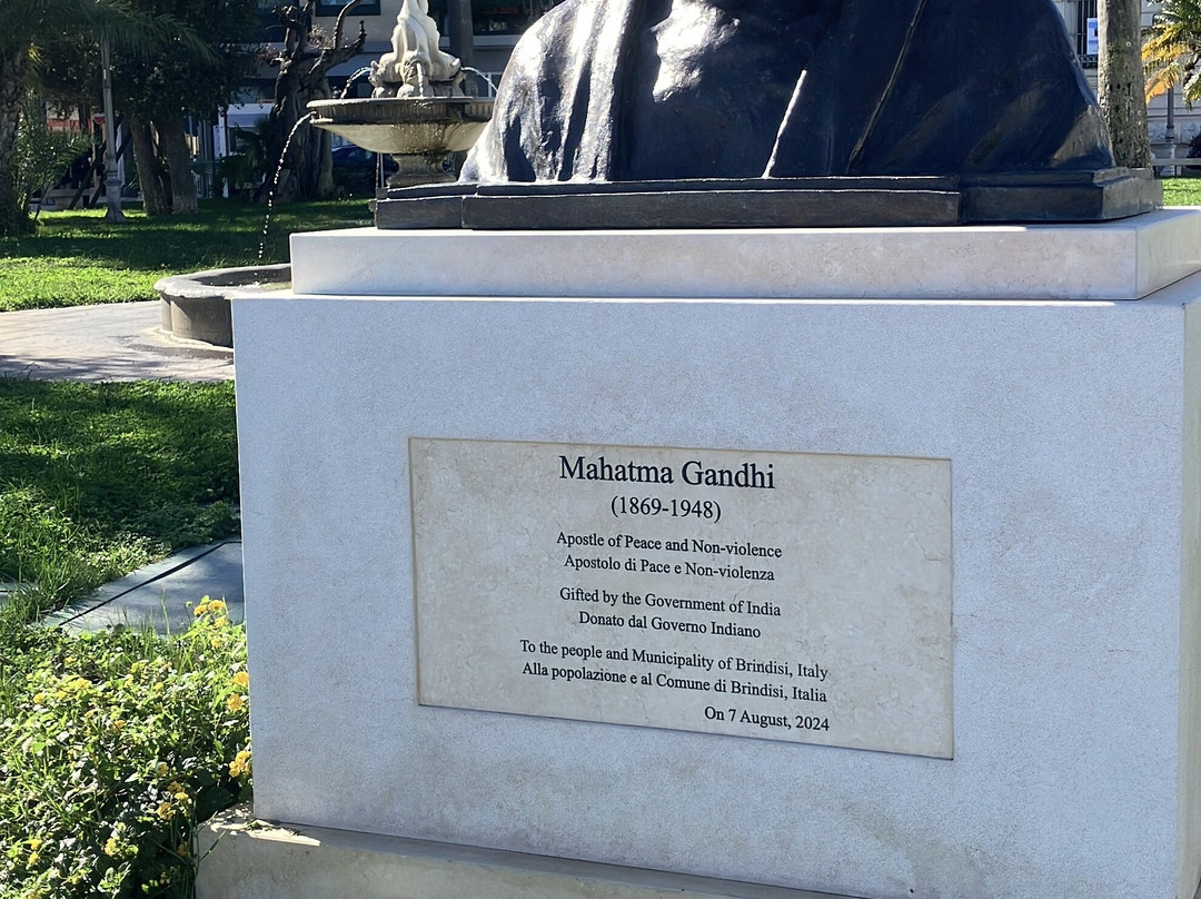 Piazza Vittorio Emanuele II-布林迪西必去景点