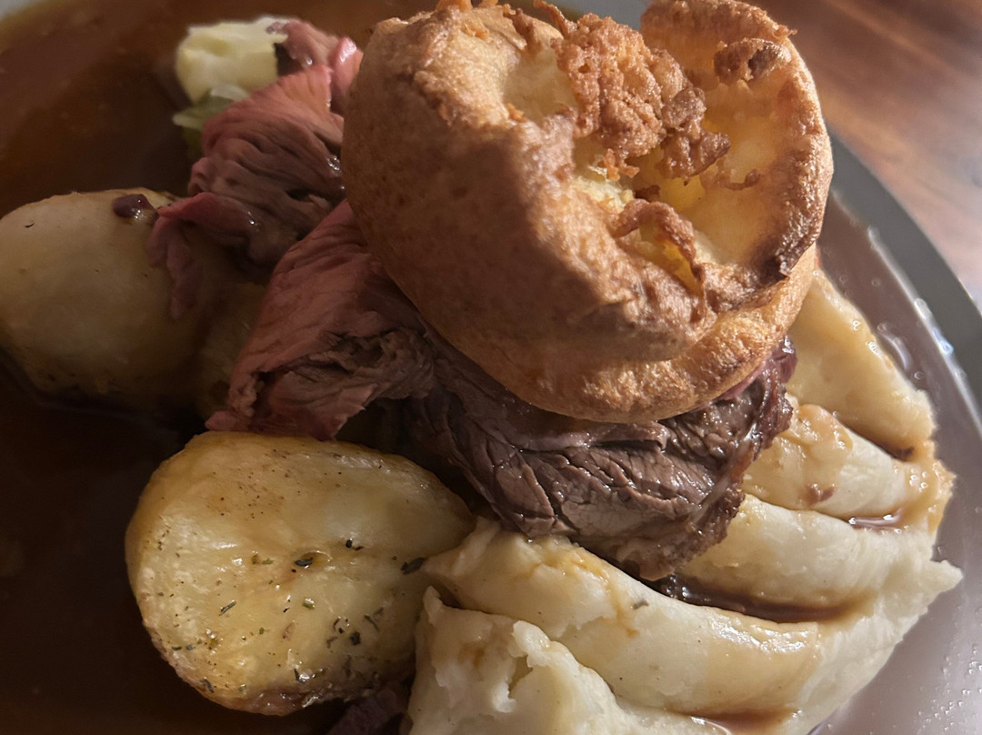 The Brown Cow Inn主图