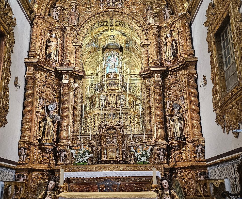 Capela dos Ossos-法罗必去景点