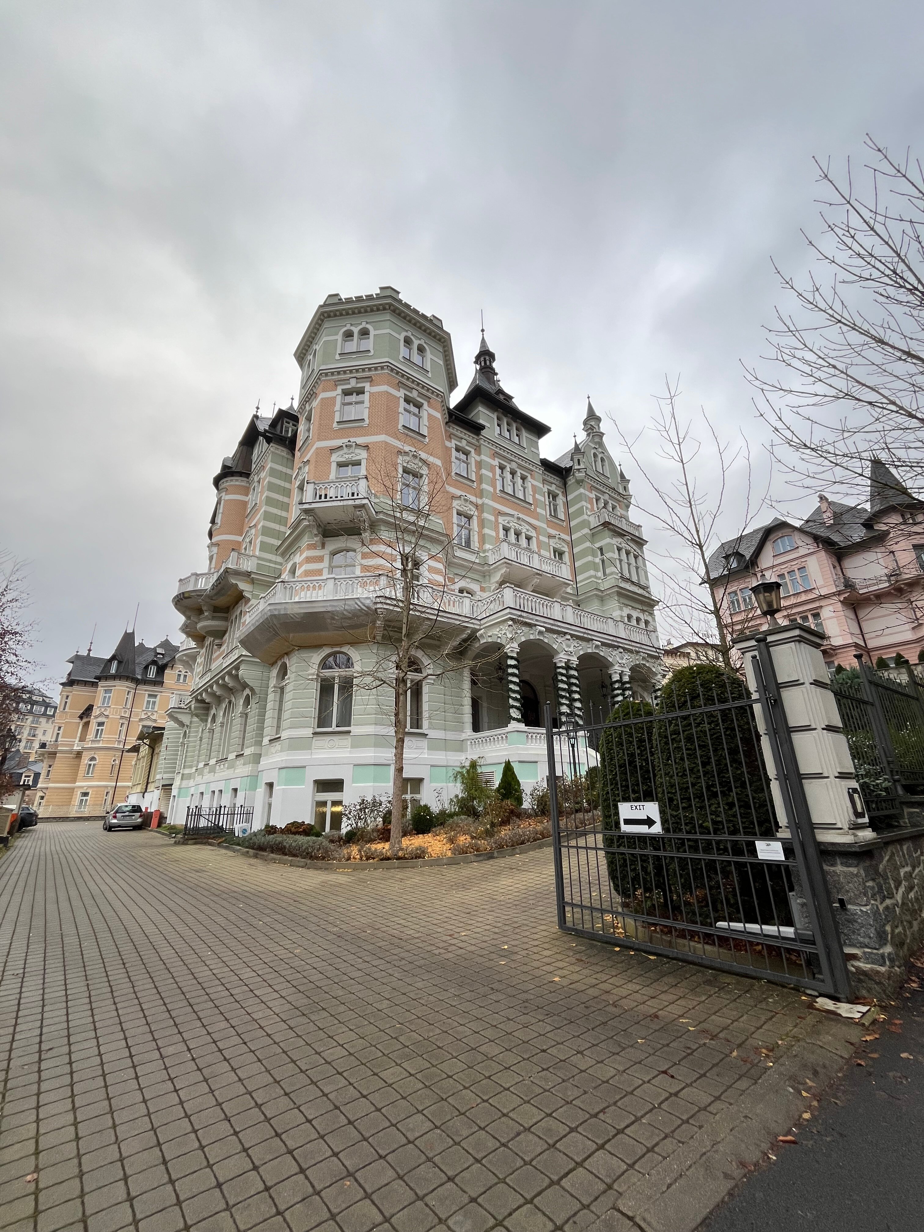 西区萨沃伊酒店-浴室