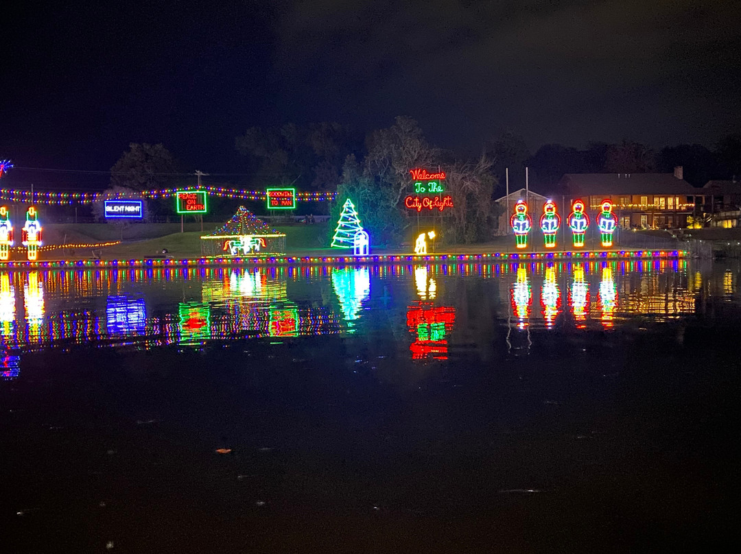Natchitoches Christmas Festival-纳基托什县必去景点