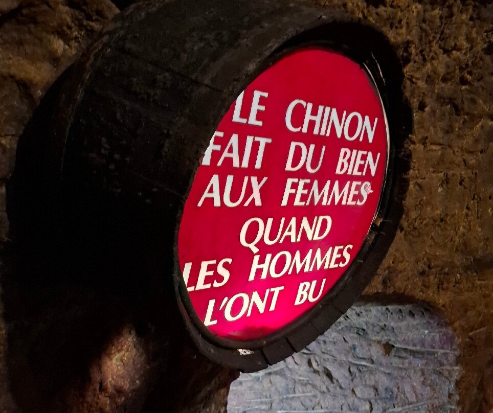 Angelliaume-Cravant-les-Coteaux必去景点