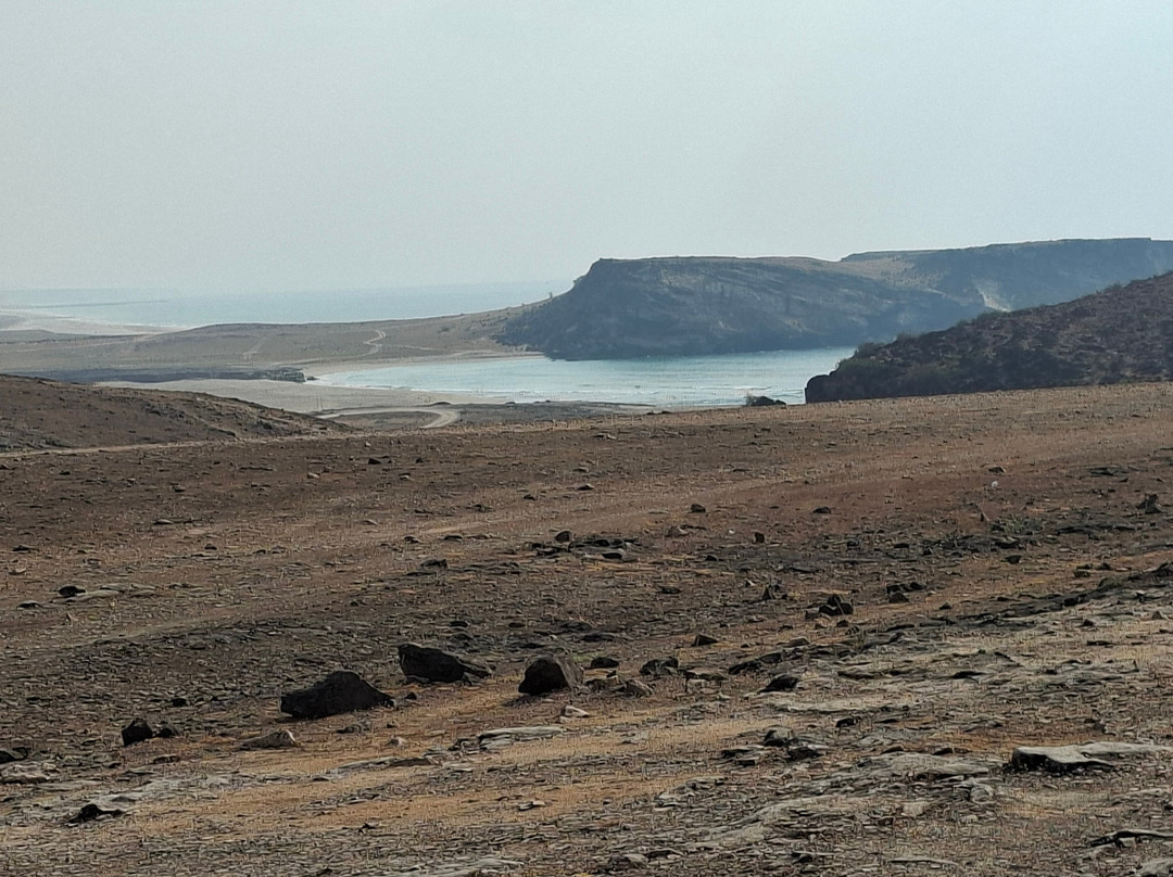 Taqah Hidden Beach-Taqah必去景点