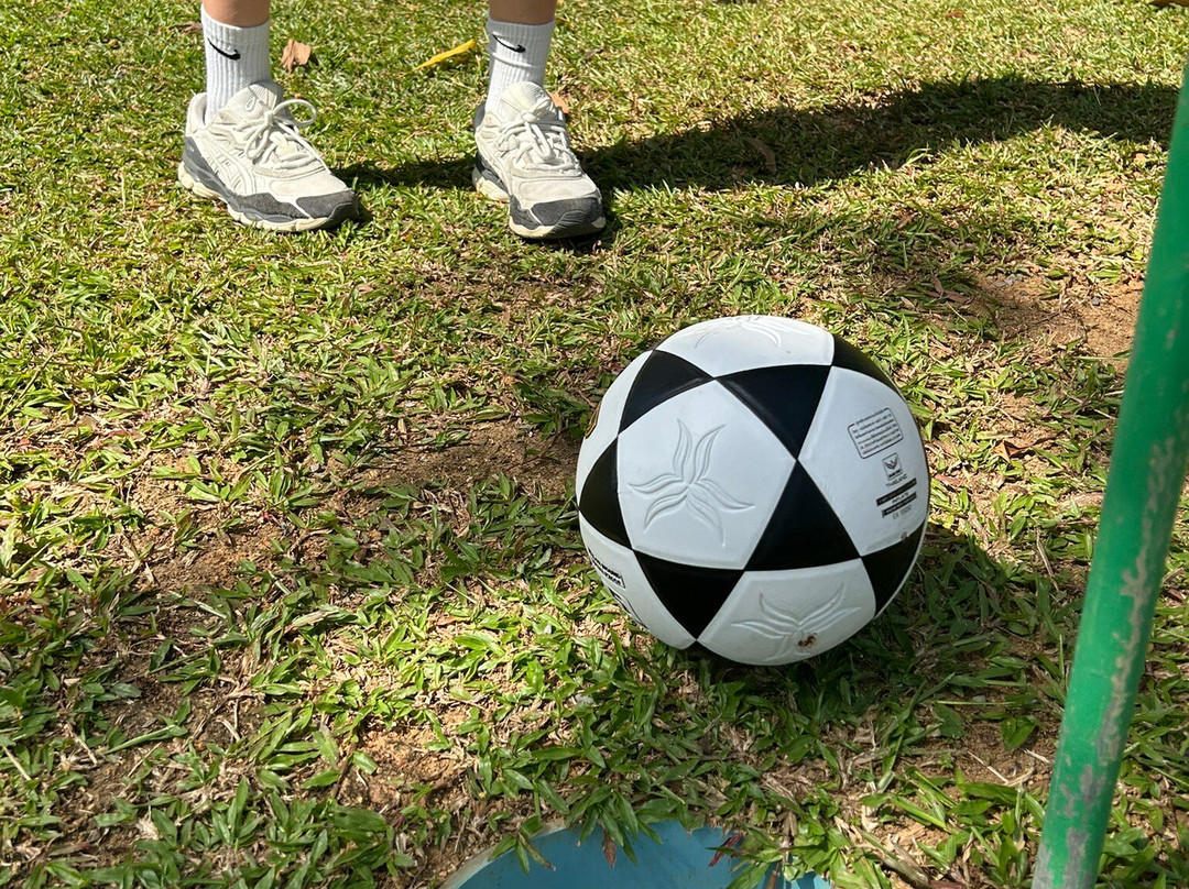 普吉岛疯狂足球高尔夫-芭东海滩必去景点