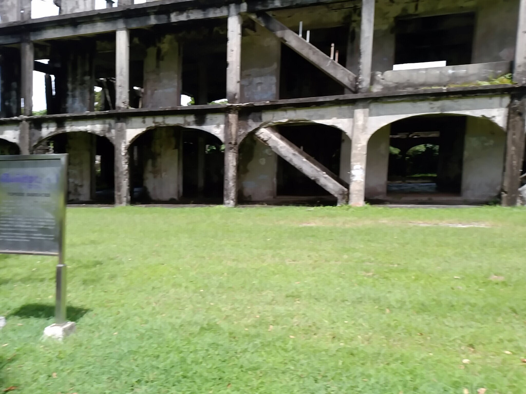 Mile Long Barracks-Corregidor Island必去景点