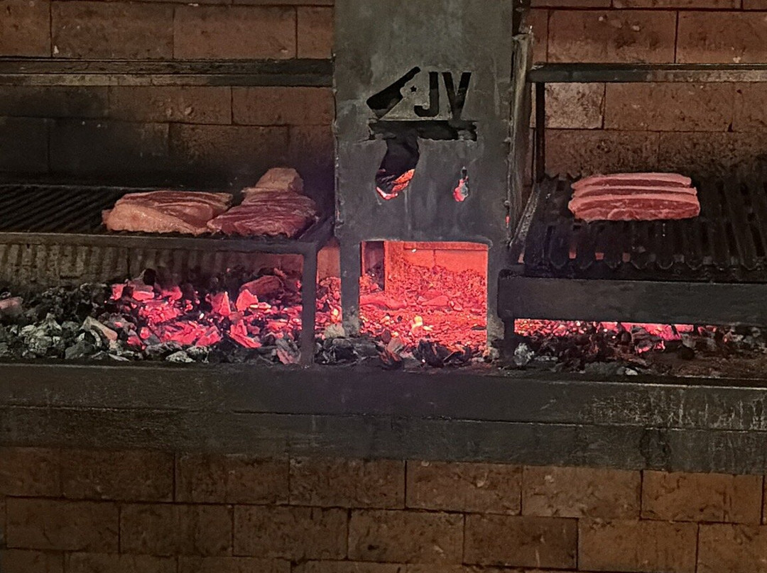 Steakhouse Contêiner No Fogo